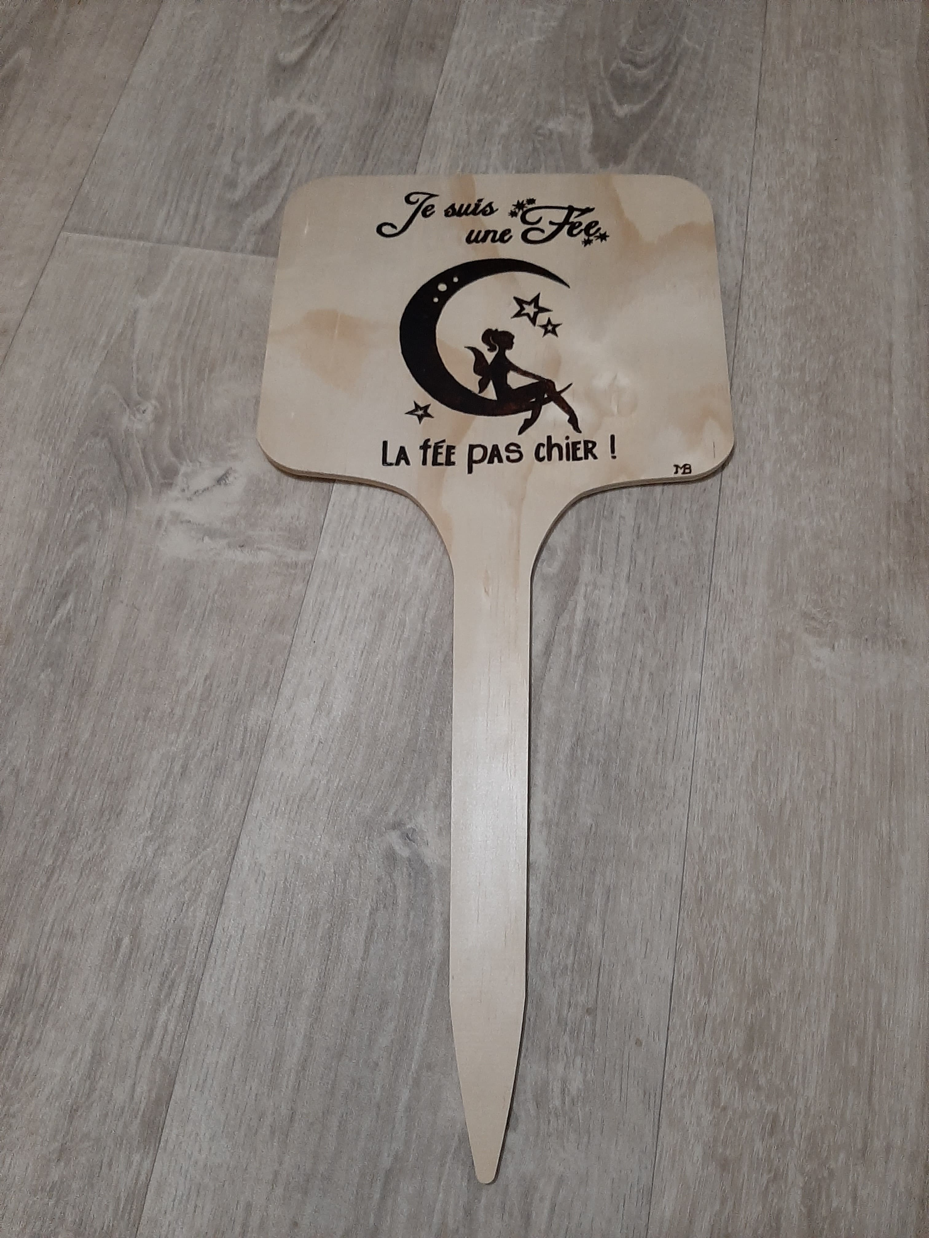 Affiche de parterre "Je suis une Fée"