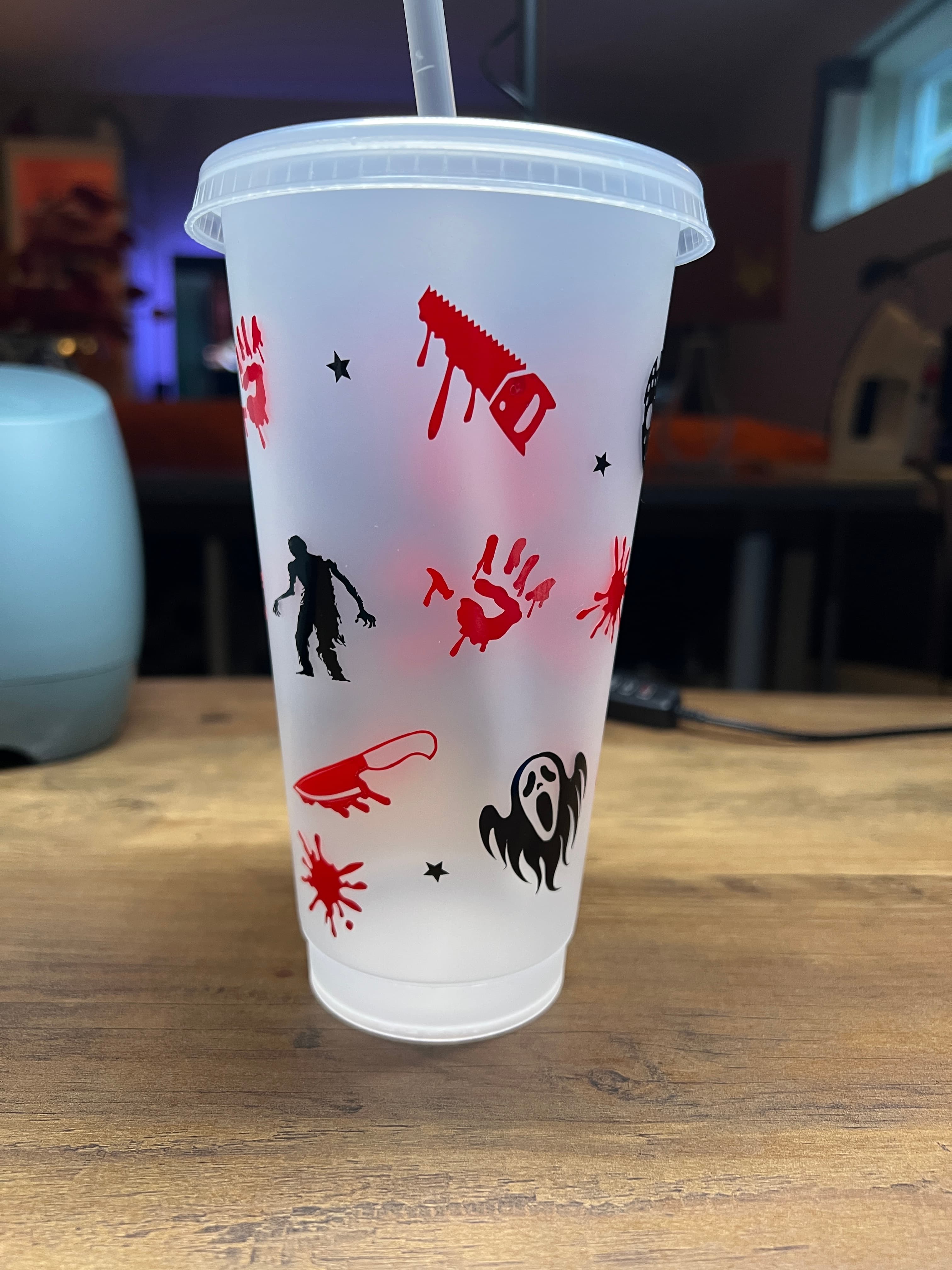 Verre en plastique 
